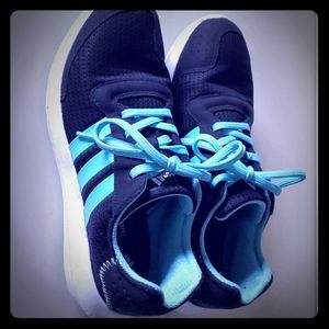 Adidas cloud form sneakers